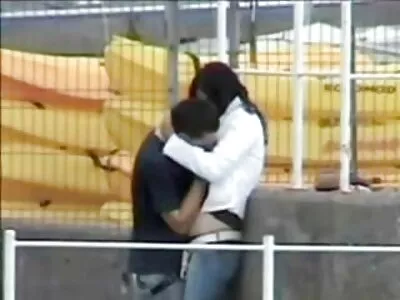 Cutie cho blowjob và được một lớn vòi nước trong cô ấy âm sex hot girl nhat đạo