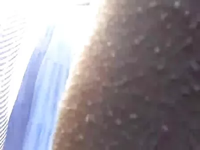 My cutie đứng trên đầu gối để thổi vòi sex nhat my den nước của tôi