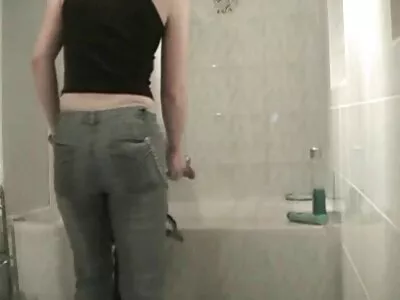 Brunette với vui tươi to phim sex nhat ban lon mup vuốt ve mình và chị với một lớn dildo